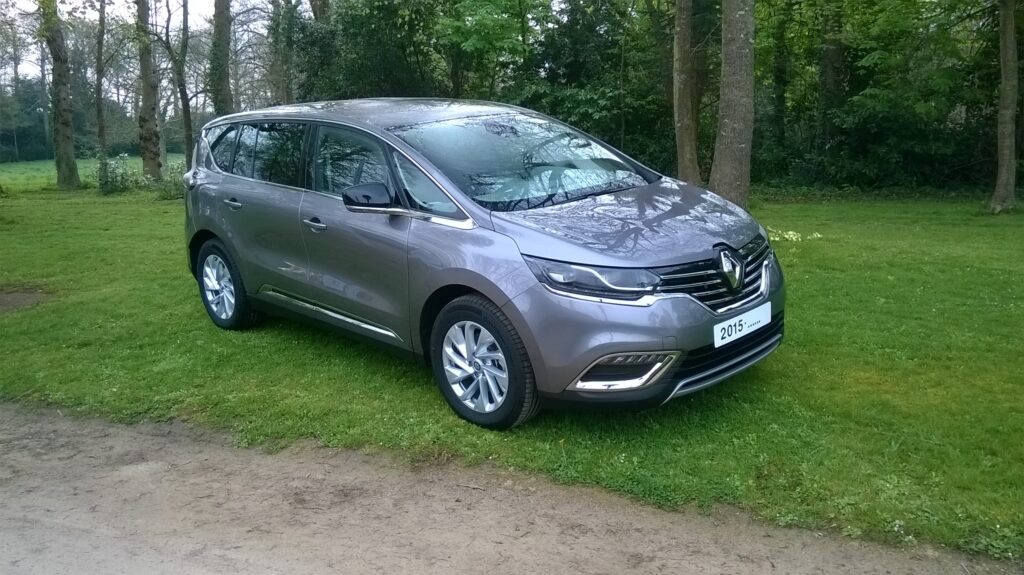 vue de profil de renault espace 5